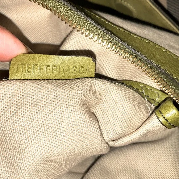 Authentic Burberry  House Check Canvas & Leather Details - Picture 9 of 15